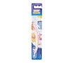 Klasický zubní kartáček Oral-B Baby  Pooh Extra Soft 1 ks