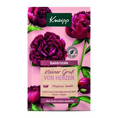 Koupelová sůl Kneipp Mineral Bath Salt Right From The Heart Peony & Camellia 60 g