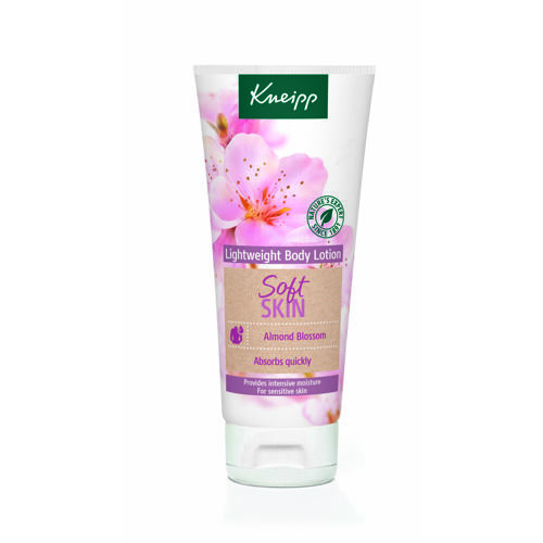 Tělové mléko Kneipp Soft Skin Almond Blossom 200 ml