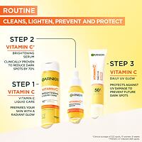 Pleťová esence Garnier Vitamin C Brightening Liquid Care 120 ml